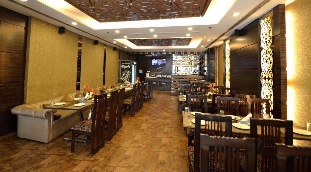 地铁景观酒店 德里 外观 照片